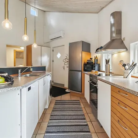 Ferienhaus Amanda - 30km From The Sea By Interhome